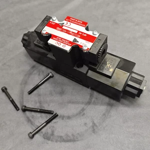 Electroválvula direccional nueva 1 pieza para HD3-2WD-BCA-03A-WYA1 - Imagen 1 de 5