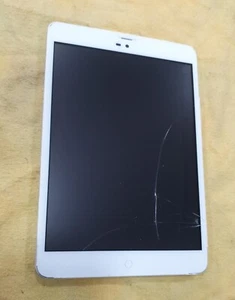 TGB111 ZTE Tab 2 Meo Tablet 2 E8Q 7.9 inches READ DESCRIPTION - Picture 1 of 5