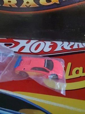 Hot Wheels 1992 Revealers победитель синего жетона Lamborghini Diablo в розовой сумке - Изображение 1 из 3