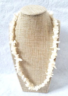 Collar concha madreperla pieza de abulón blanco natural informal verano playa Foto 1 de 4