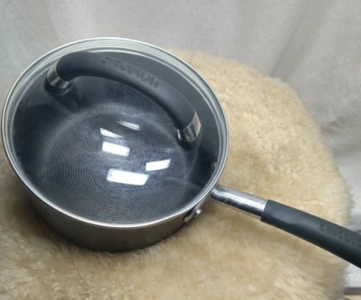 CIRCULON ESPREE SAUCEPAN 2 QUART NONSTICK SYSTEM ALUMINUM WITH LID - GOOD COND - Image 1 of 4
