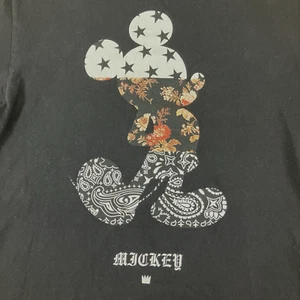 Disney by NEFF Womens Black Mickey Mouse Star Floral Paisley Character Shirt M - Picture 1 of 5