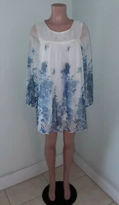 F&2 Collection Women's Blue and White Floral Blouse Size L - Picture 1 of 9