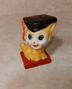 Vtg Ceramic Bisque Graduate Cat Figurine Adorable Collector 2.75" Tall Gift - Picture 1 of 4