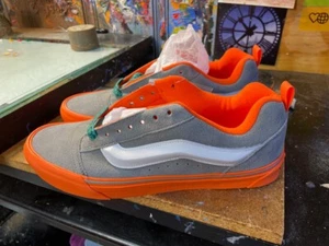 Vans Knu Skool Pop Suela Naranja Neón Talla EE. UU. 10,5 Para hombres Nueva Rara VN000CRPORA - Imagen 1 de 6