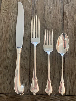 ЧИСТЫЙ УОЛЛЕС 4 ШТ. ГРАНДИОЗНЫЙ КОЛОНИАЛЬНЫЙ ИСТИННЫЙ ОБЕДЕННЫЙ СЕРВИЗ ИЗ ЧИСТОГО СЕРЕБРА - Изображение 1 из 4