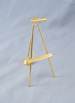 Caballete Latón Ligero con Lámpara 2343 Batería Reemplazable Casa de Muñecas Escala 1/12  Foto 1 de 4