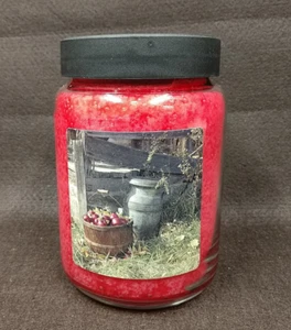 Crossroads Classic Candle 26 Oz. - Fresh Apple - Picture 1 of 4