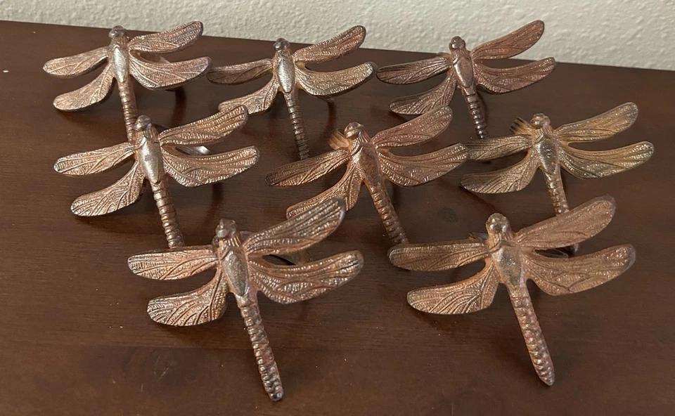 Juego de 8 servilleteros libélula muelle 1 hierro fundido rústico 23/4" L x 31/2" W 11/2" Foto 1 de 4