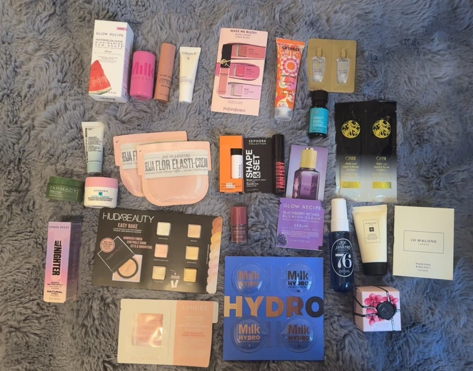 Lote Mixto Premium Belleza Alta Gama MAQUILLAJE/CUIDADO DE LA PIEL/CUIDADO DEL CABELLO  Foto 1 de 4