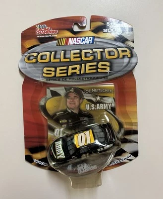 2005 #01 Joe Nemechek 1/64 Ejército de Estados Unidos NASCAR Carreras Coleccionista Serie Diecast Foto 1 de 2