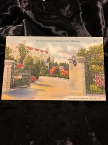 Oklahoma City~Governor's Mansion Building~1940s Linen Postcard - Picture 1 of 6
