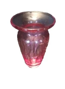 Beautiful Hand Blown Studio Art Glass Fusia Swirl Vase 6.75"  T x 4.5" W - Picture 1 of 6