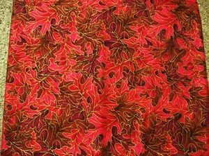 Burgundy Red Dark Pink Gold Metallic Trailing Leaves by Tropical Trading Blender - Picture 1 of 1