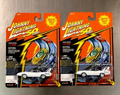 ДЖОННИ МОЛНИЯ 1970 PLYMOUTH SUPERBIRD (ЛОТ ИЗ 2) 50 «ЛЕТ LOONEY МЕЛОДИЯ - Изображение 1 из 4