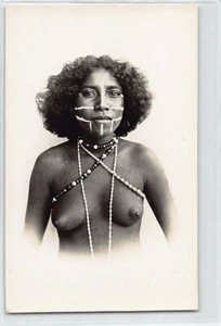 PAPUA NEW GUINEA - girl with face painted - REAL PHOTO - Picture 1 of 2