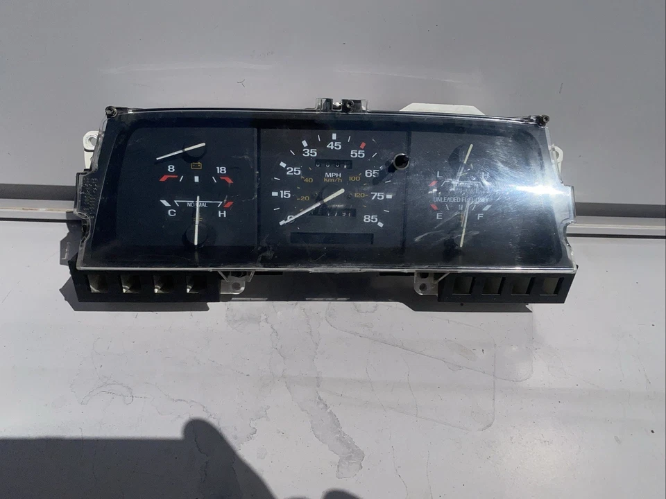 Ford Ranger Bronco II Explorer 1989-1992 instrumento velocímetro indicadores de grupo Foto 1 de 4