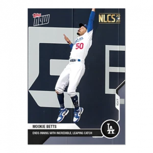 2020 TOPPS NOW #431 MOOKIE BETTS ENDS INNING WITH INCREDIBLE LEAPING CATCH - Picture 1 of 2