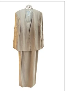J R Nites Woman Plus Size 2 Piece Sleeveless Dress & Long Sleeve Jacket 20W - Picture 1 of 24