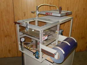 New table top 110v vacuum thermo former NO comp air req'd US 1 yr. war. can ship - Picture 1 of 1