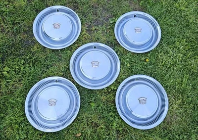 Juego de 5 Tapacubos Tapacubos Cadillac Deville Fleetwood 1974-1976 Tapacubos 75 Foto 1 de 4