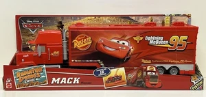 DISNEY PIXAR CARS MACK PLAYCASE FOR 16 VEHICLES RADIATOR SPRINGS CLASSIC 2014 - Picture 1 of 12