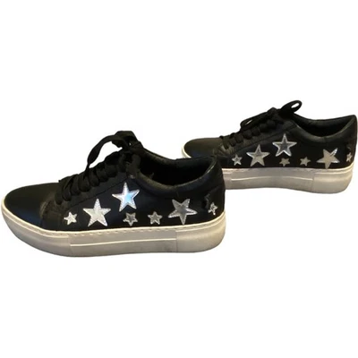 Zapatilla deportiva de cuero con plataforma J/Slides usada en excelente estado Alabama negra blanca plateada estrellas talla 3,5 Foto 1 de 4
