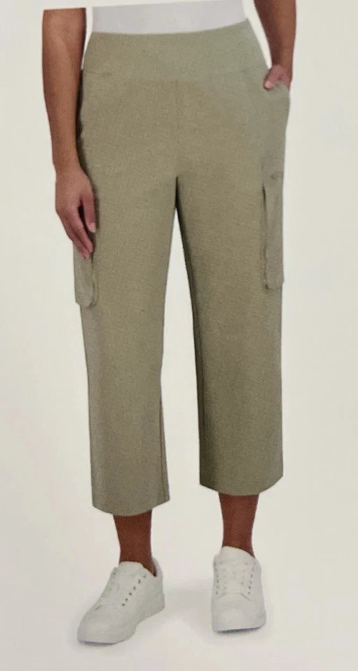 Sage Collective Women's Size L Cargo Crop Pants Green Textured