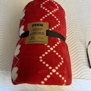 New Victoria's Secret PINK Christmas Cozy-Plush Blanket - Picture 1 of 5