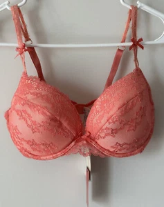 Myla London Nicole Pink Padded Plunge Bra 32C Lace Underwire Vintage - Picture 1 of 1