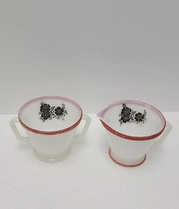 Hazel Atlas Moderntone. Art deco, Red Stripe with Floral Motif, Creamer & Sugar - Picture 1 of 7