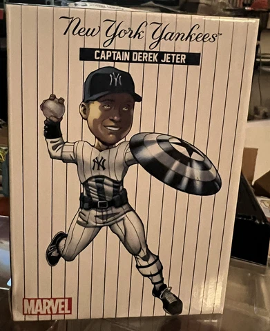 Captain Derek Jeter Bobble head 6/23/23 SGA Yankees New IN HAND Ready To SHIP Cover