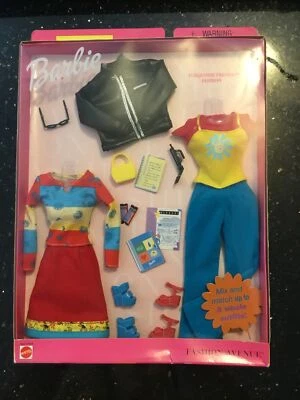 Barbie Fashion Avenue Turquesa Tendencias Mix N Match Accesorios 2001 Mattel Nuevo en Caja Foto 1 de 4