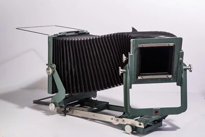 Cámara Calumet C1 8X10 y trasera reductora 4x5, verde/negro; como nueva Foto 1 de 4