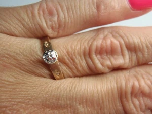 Vintage Solid 14k Yellow Gold .10Tw Diamond Promise Solitaire Ring Size 7 - Picture 1 of 16