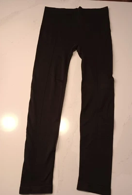 Pantalones Leggings Negros Marca Yummy Talla M/L Foto 1 de 4