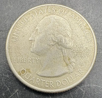 2016 D Theodore Roosevelt North Dakota Quarter Struck Through Grease Error Coin - Image 1 of 3