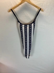 J. CREW NUEVO CON ETIQUETAS Una Pieza Azul Marino Floral Rayas Cruzadas Espalda Mujer MED - Imagen 1 de 9
