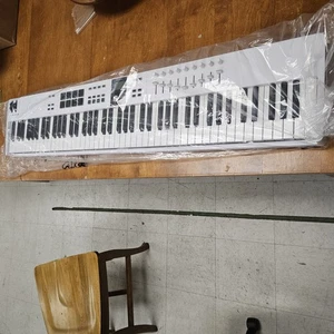 Arturia KeyLab Essential Mk3 88-Key Universal MIDI Controller (White) - Used - Picture 1 of 6