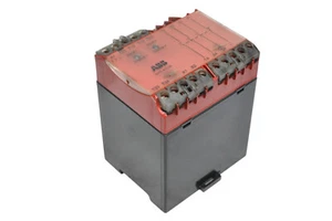 ABB safety control unit  GHC 470.00 02R0005, 24VDC 8A - Picture 1 of 4