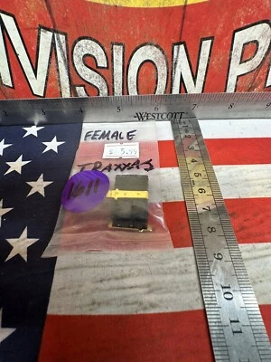 TRAXXAS Female TRA Connector Plug Only NewInPack USA SHIPPED - Image 1 of 3