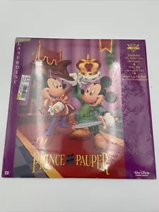 Walt Disney’s The Prince and the Pauper Laserdisc Mickey Mouse Classic - Picture 1 of 4