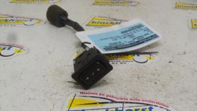 Schalter für Fensterheber links Kia Pride DA  P5871614 - Imagen 1 de 2