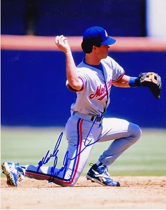 MARK GRUDZIELANEK MONTREAL EXPOS ACTION SIGNED 8x10 - Picture 1 of 1