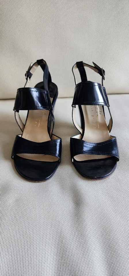 Correa con hebilla envolvente de cuero negro punta abierta Michel Perry Foto 1 de 4