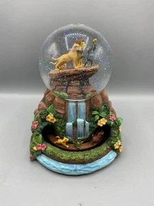 The Bradford Disney Der König der Löwen musikalischer Glitzerglobus mit rotierenden Figuren - Bild 1 von 24