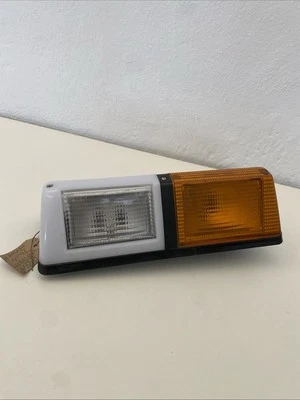 FIAT OM 110 NC FANALE FRECCIA ANTERIORE SINISTRA OLSA OEM 4740625 - Immagine 1 di 4