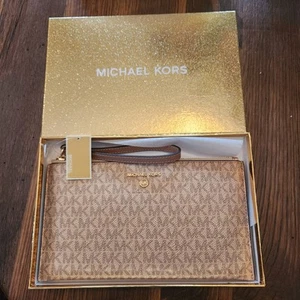 Muñequera de viaje Michael Kors Jet Set grande - oro rosa - Imagen 1 de 7