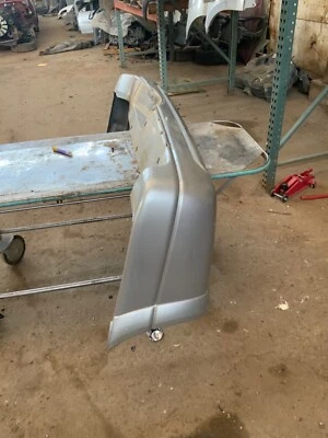 (LOCAL PICKUP ONLY) Rear Bumper Grand Fits 05 VITARA 1518507 Foto 1 de 3