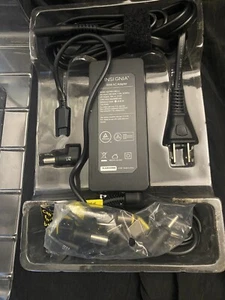 Insignia- 65W Universal Adapter Charger Kit for Select Ultrabooks laptops - Picture 1 of 1